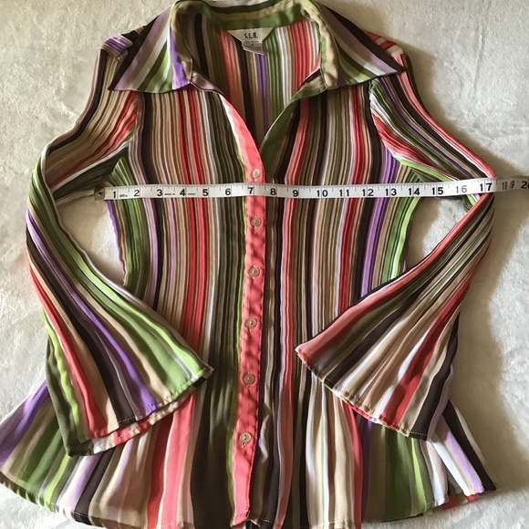 S.L.B Blouse - Picture 6 of 6